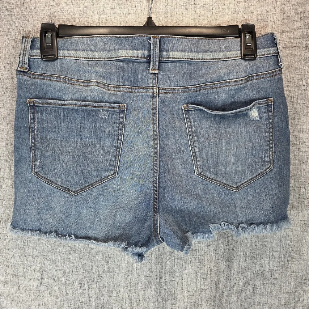 Mudd‎ High Rise Shortie Denim Shorts Size 15 FLX Stretch Distressed Blue